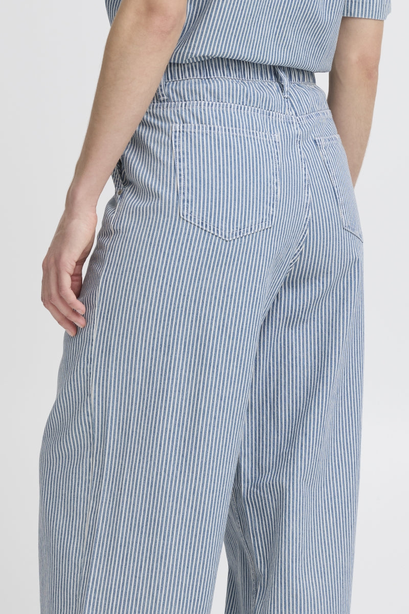 Broek BYlaro